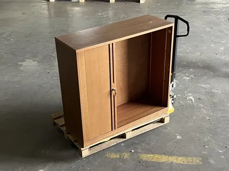 Meuble à porte coulissante