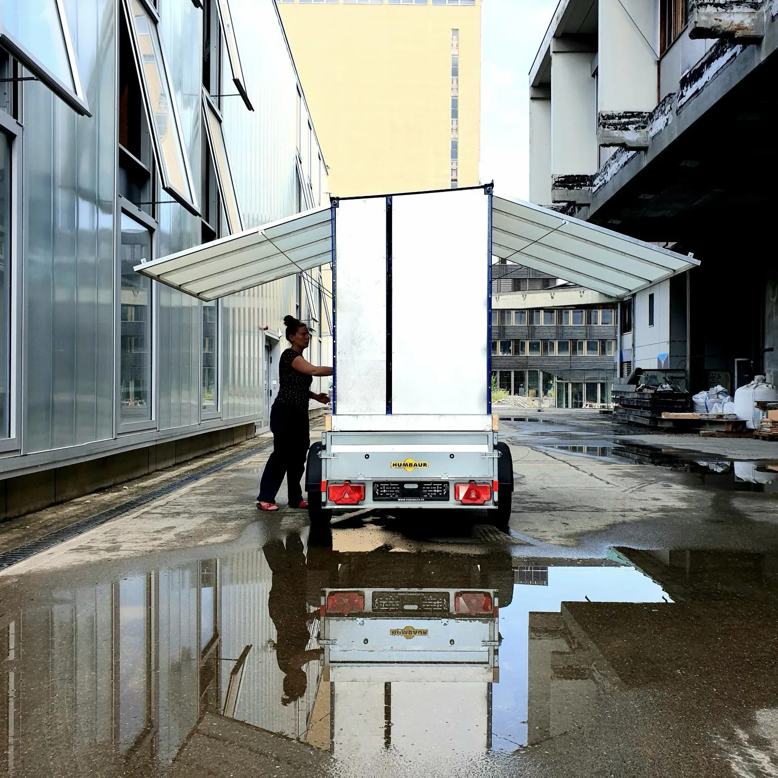 La Fusée Bleue et ses auvents